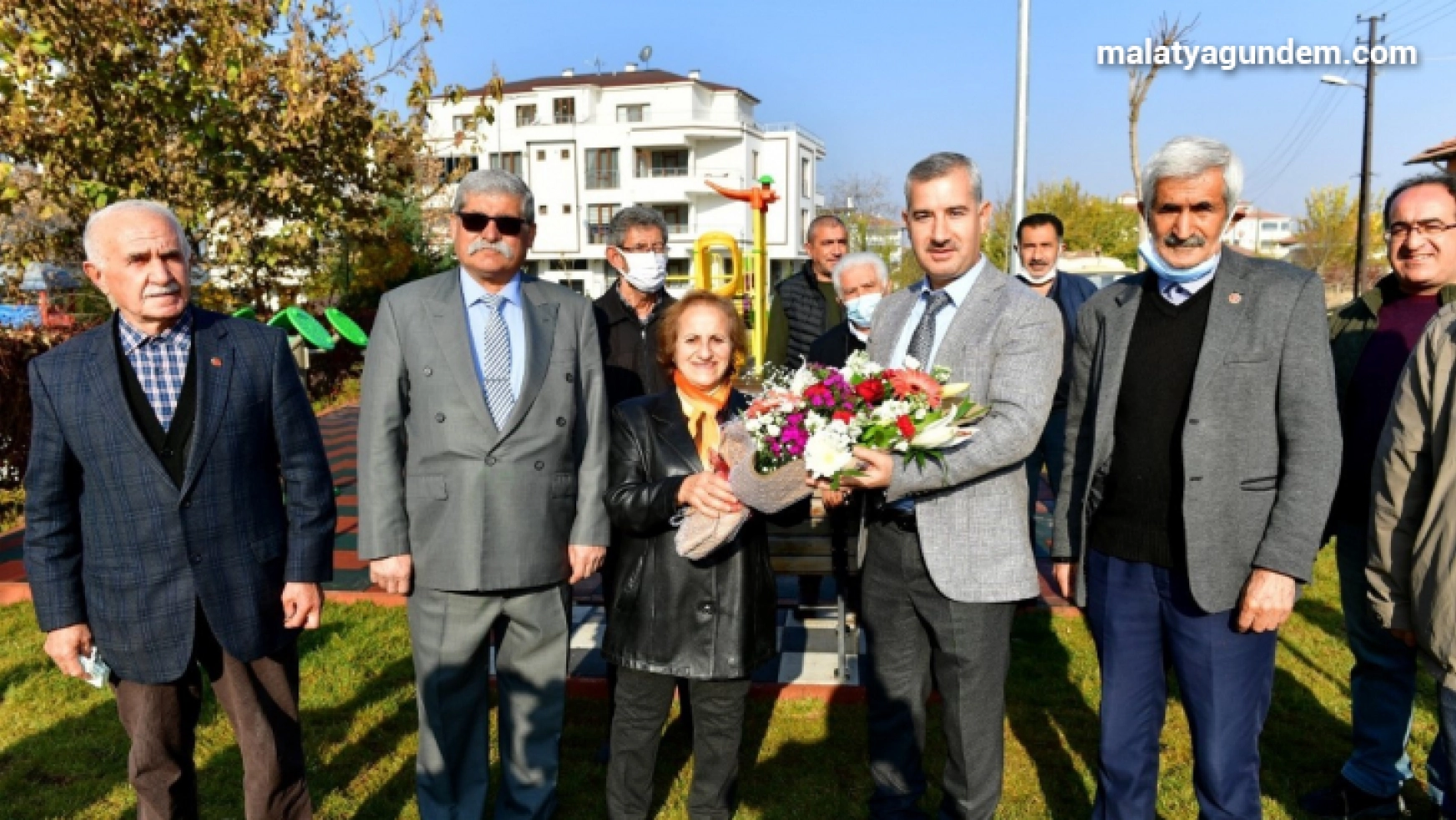 Başkan Çınar, Samanlı'daki park alanını inceledi