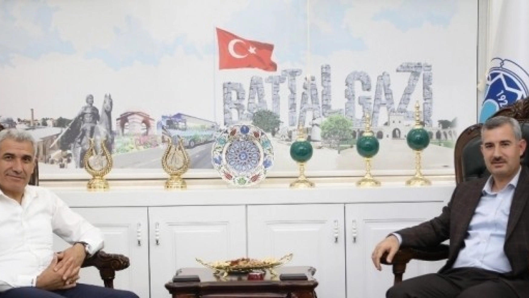 Başkan Çınar'dan Güder'e Festival Daveti