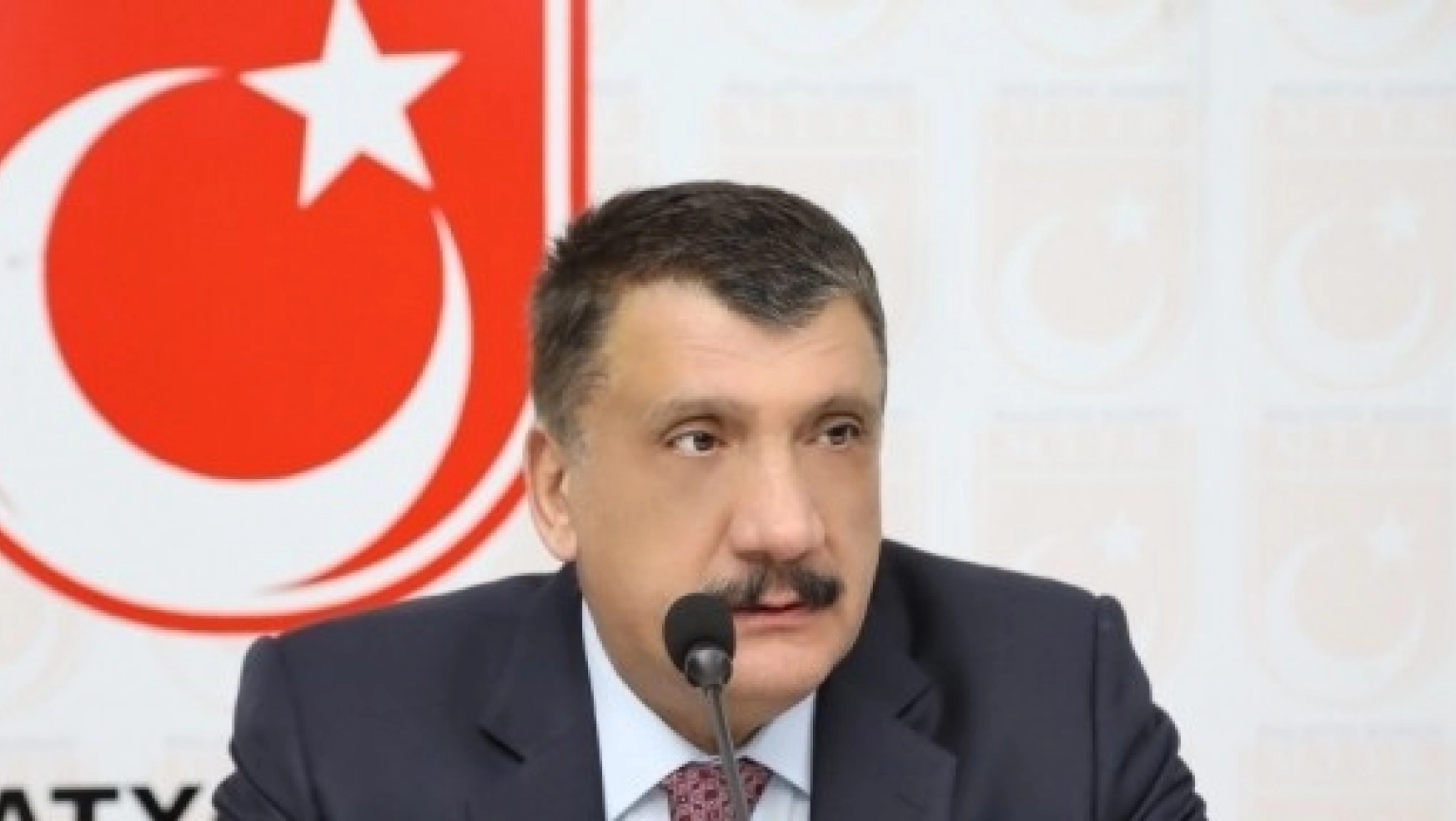 Başkan Gürkan, Milli Türk Talebe Birliği'nde Gençlerle Buluştu