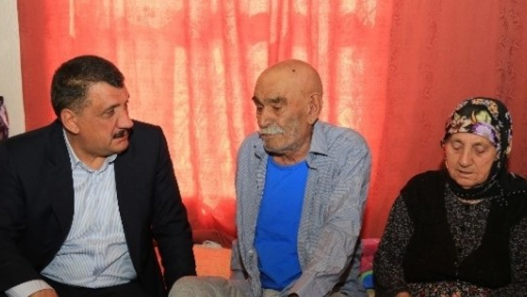 Başkan Gürkan'dan Şehit Ailelerine Ziyaret