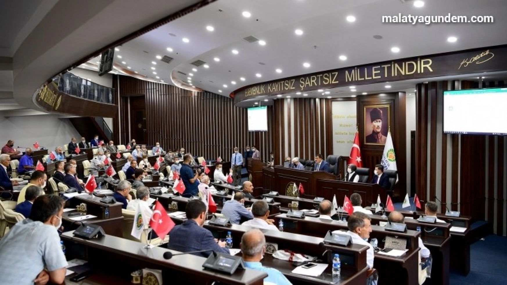 Büyükşehir Belediyesi Temmuz ayı meclis toplantısı başladı