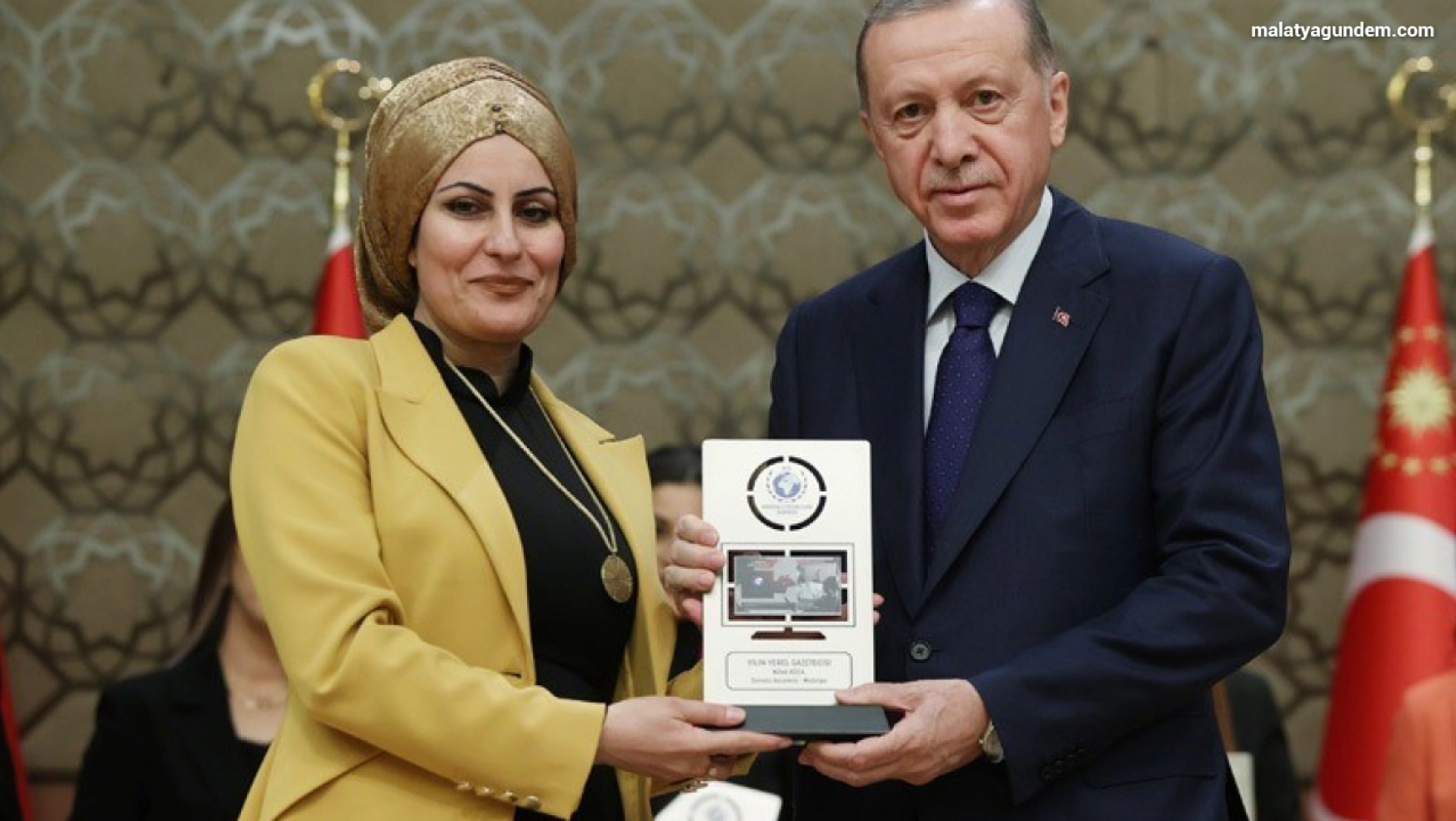 Cumhurbaşkanı Erdoğan'dan Malatyalı Gazeteciye ödül
