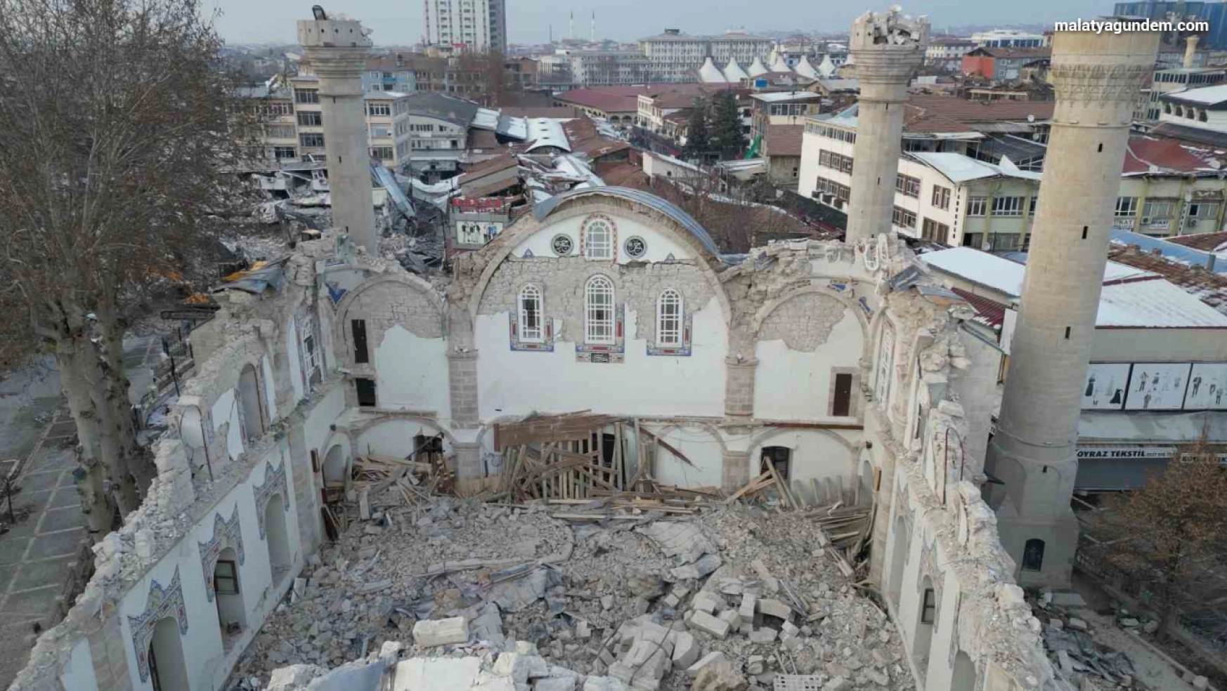 Depremin vurduğu Malatya'daki yıkım havadan görüntülendi
