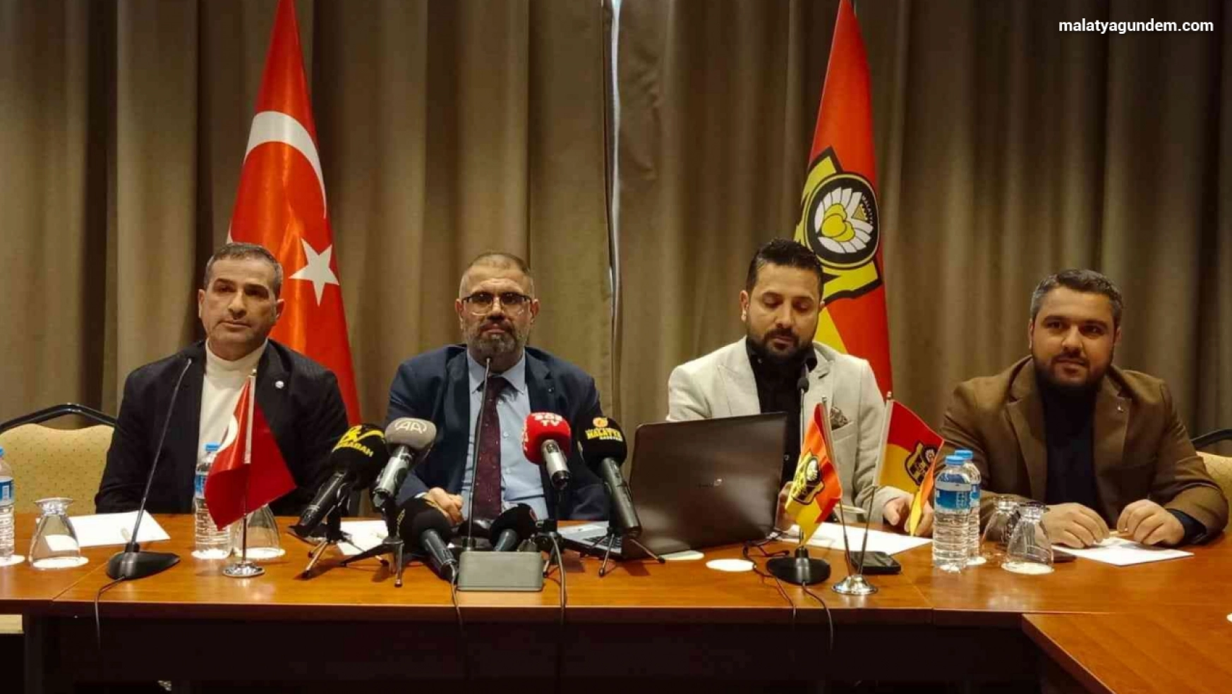 Günbay: 'Yeni Malatyaspor'a toplamda 26 milyon 305 bin lira para ödedik'