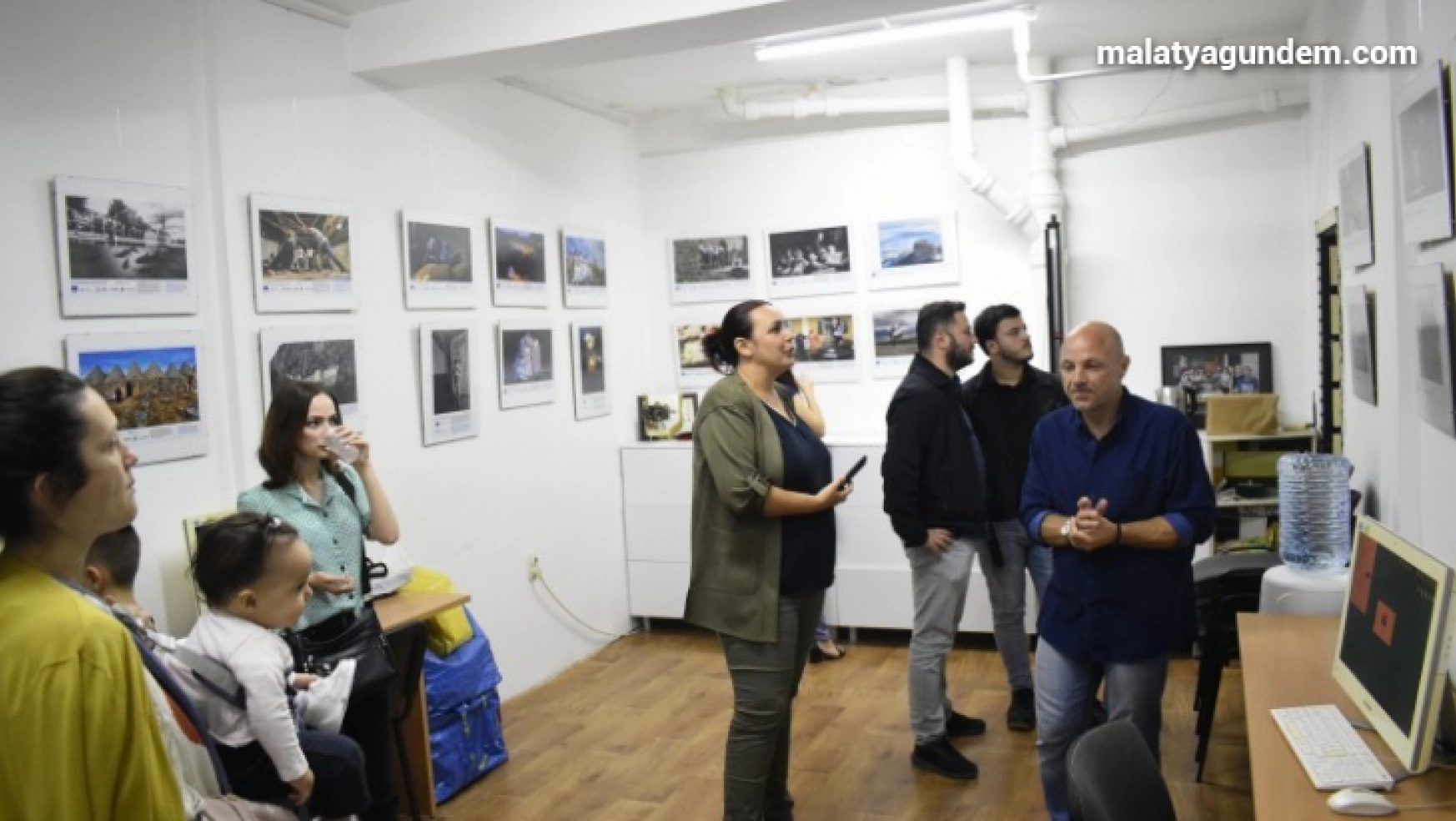 Kültürel değerler fotoğraf sergisi Kuzey Makedonya'da açıldı