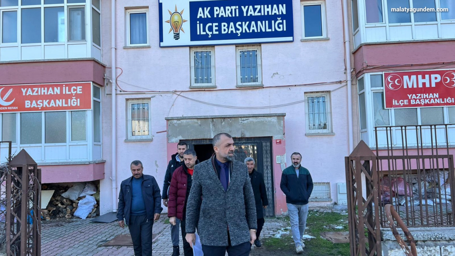 'Malatya Beşten Büyüktür' Diyerek AK Parti'den İstifa Etti
