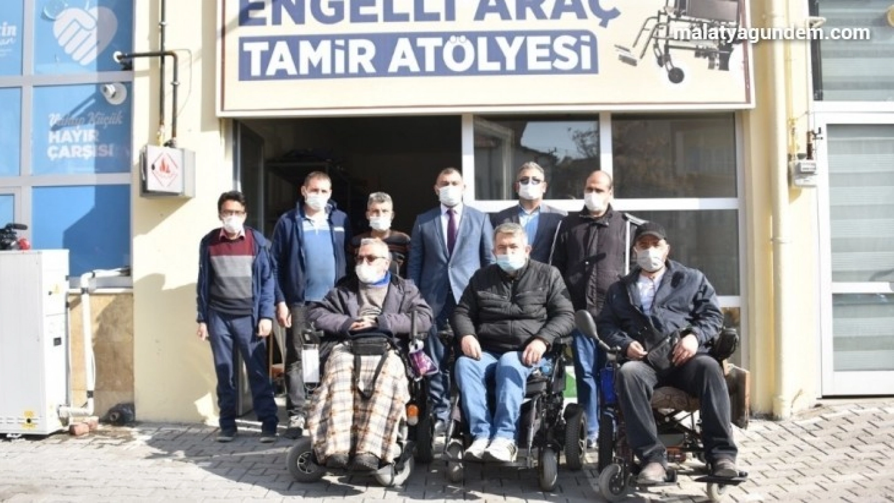 Malatya Büyükşehir akülü engelli araçların tamirini yapıyor