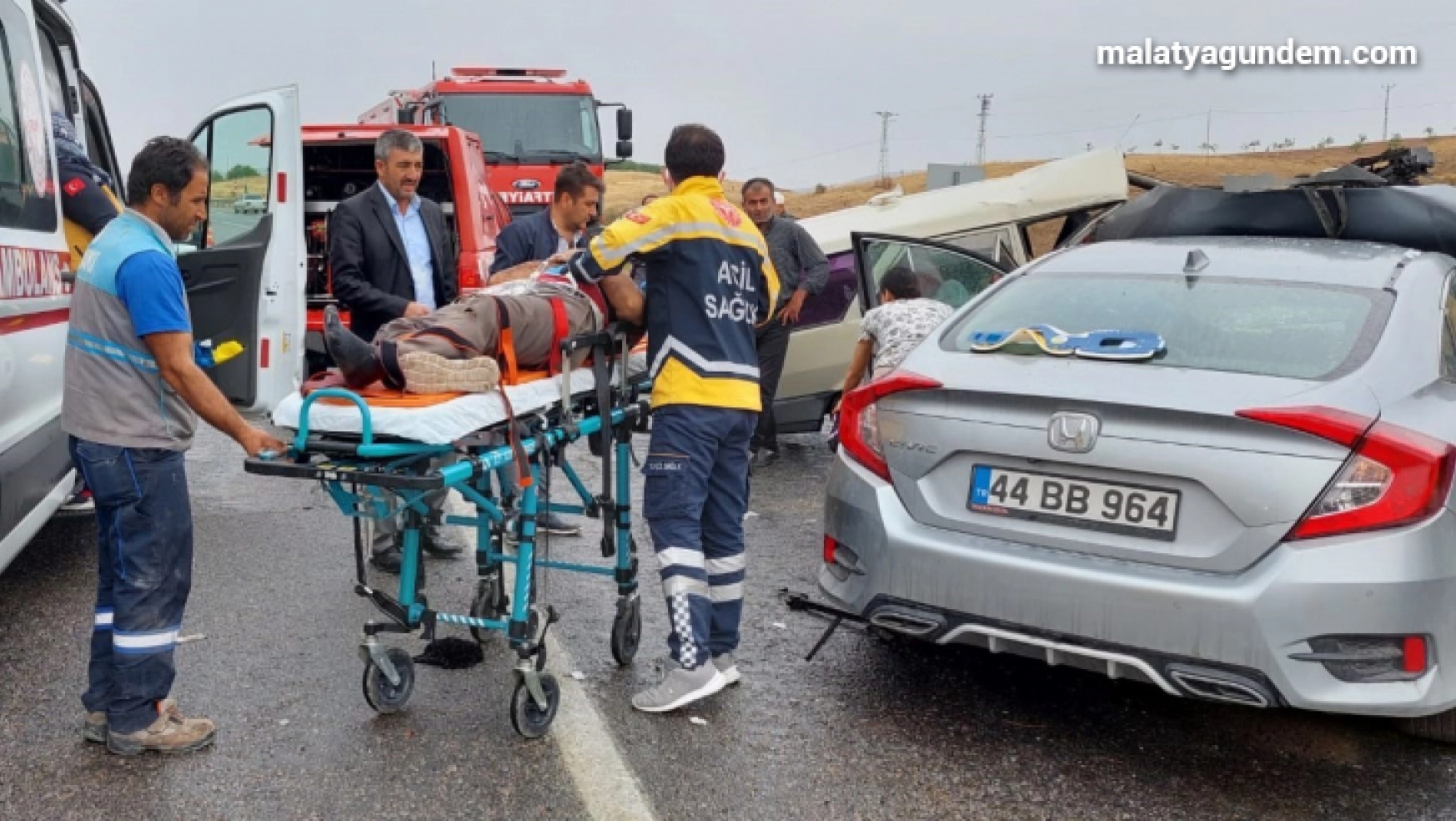 Malatya'da feci kaza: 1 ölü, 4 yaralı