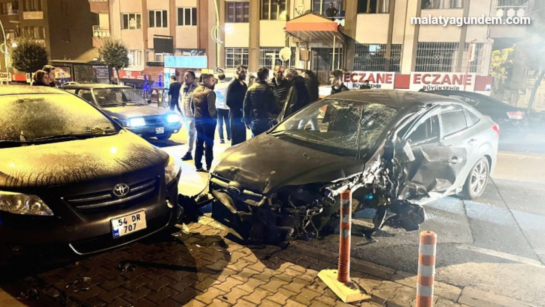 Malatya'da iki ayrı kaza: 4 yaralı