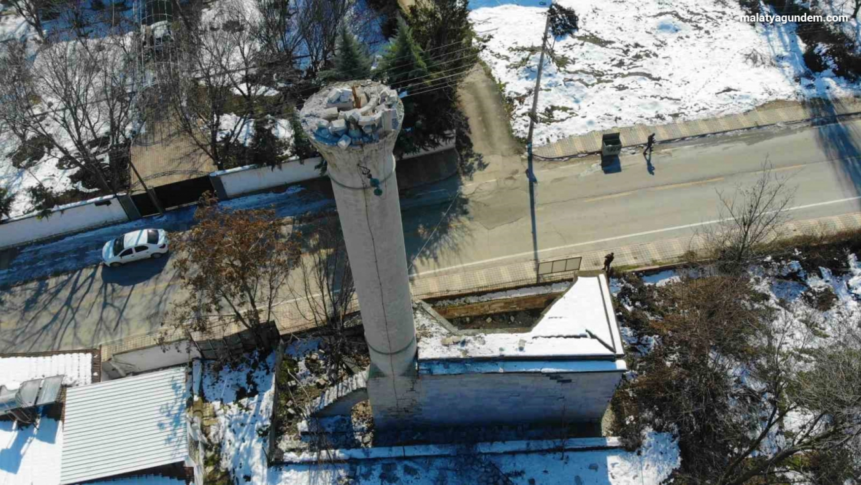 Malatya'da tarihi camiler depremde hasar gördü