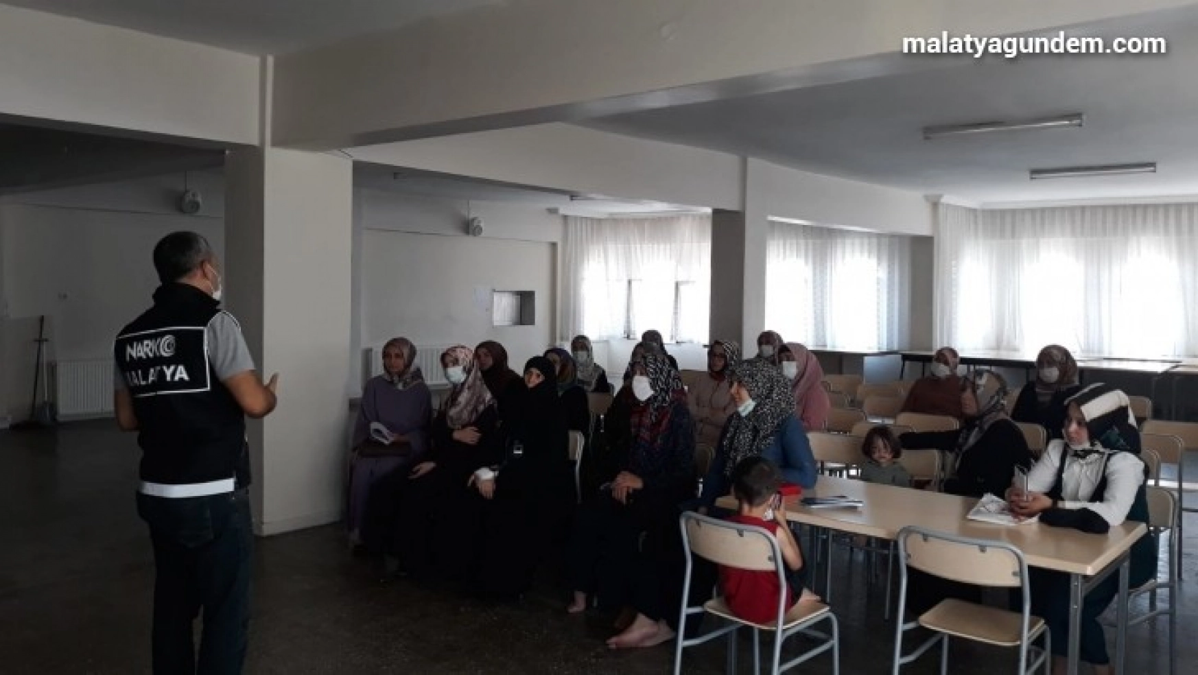 Malatya'da vatandaşlar, yaşam tünelinde bilgilendirildi