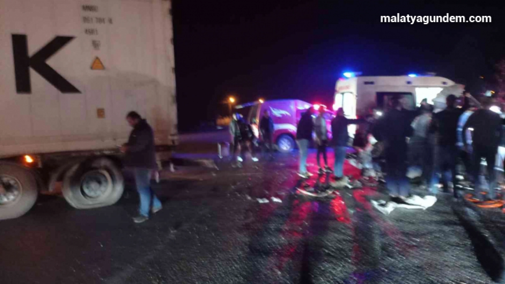 Malatya'daki feci kazada ölü sayısı 2'ye çıktı