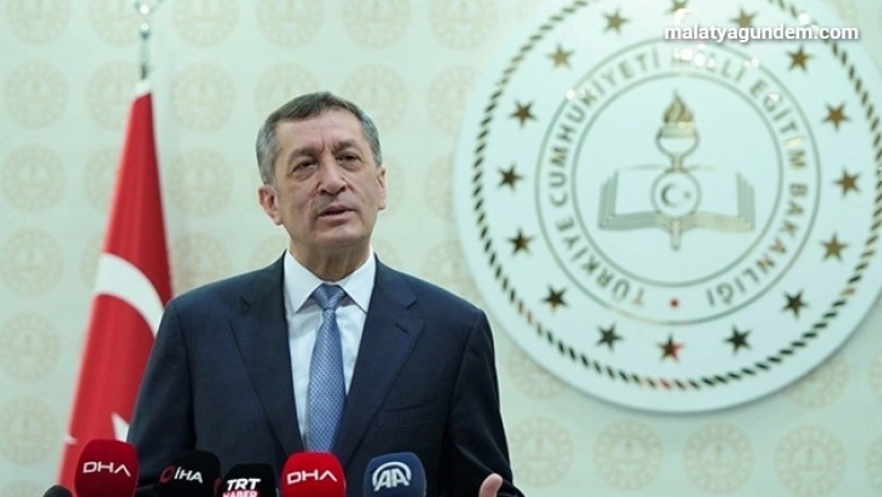 Milli Eğitim Bakanı Selçuk'tan ara tatil açıklaması