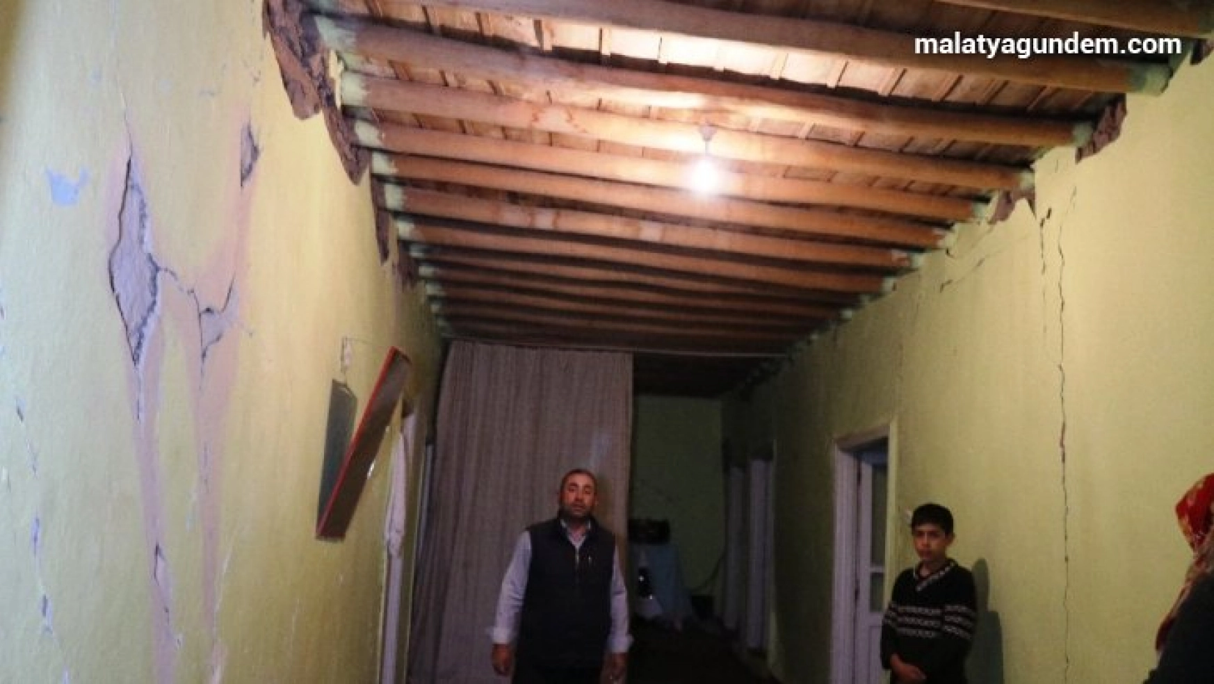 Son 5 ayda iki kez depremin vurduğu Pütürge'de yaralar sarılıyor