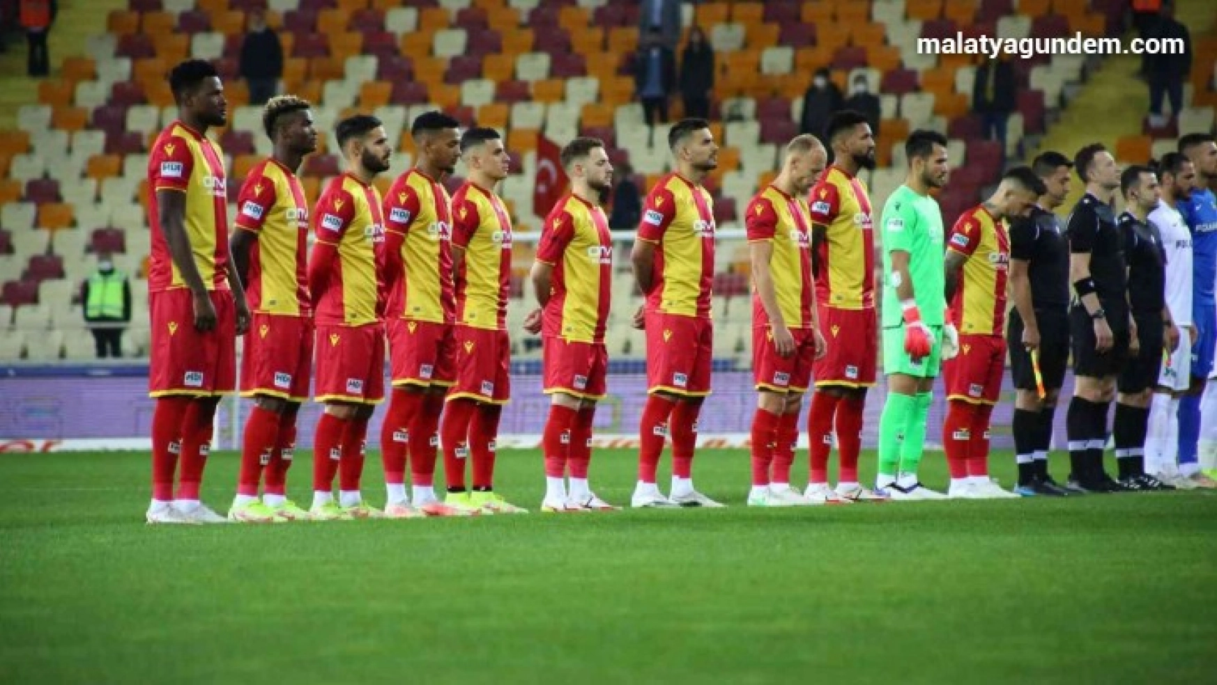 Süper Lig: Yeni Malatyaspor: 0 - Altay: 0 (ilk yarı)