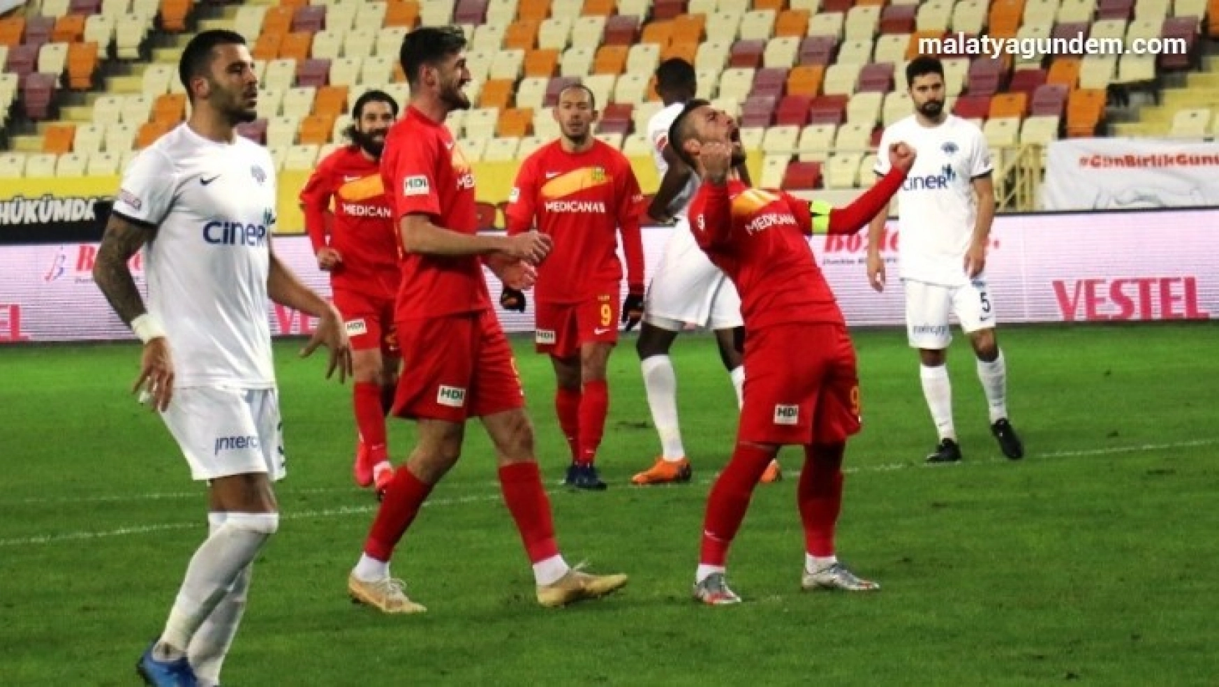 Yeni Malatyaspor 2 Kasımpaşa 0