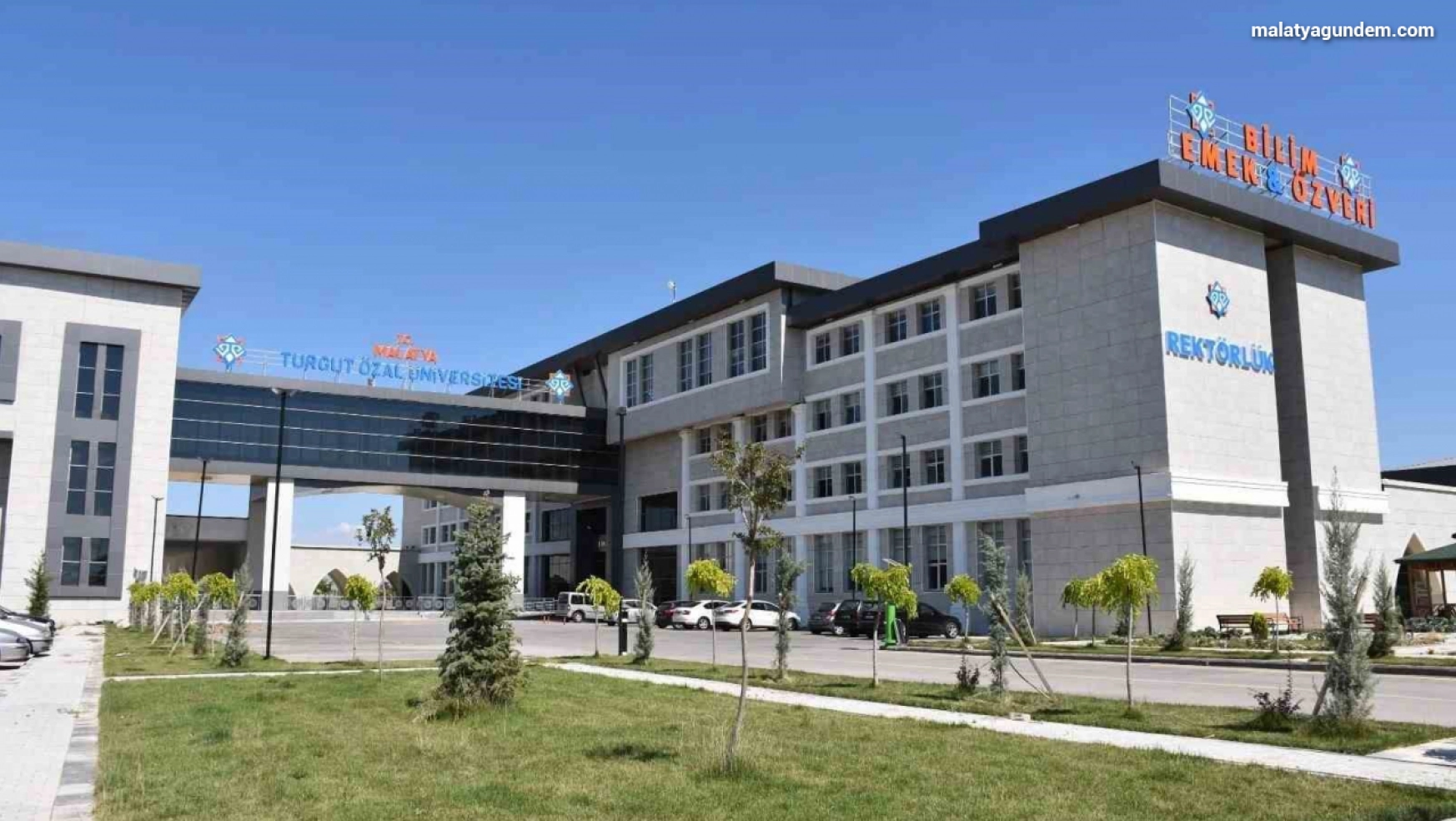 Turgut Özal Üniversitesi'nden online eğitim kararı