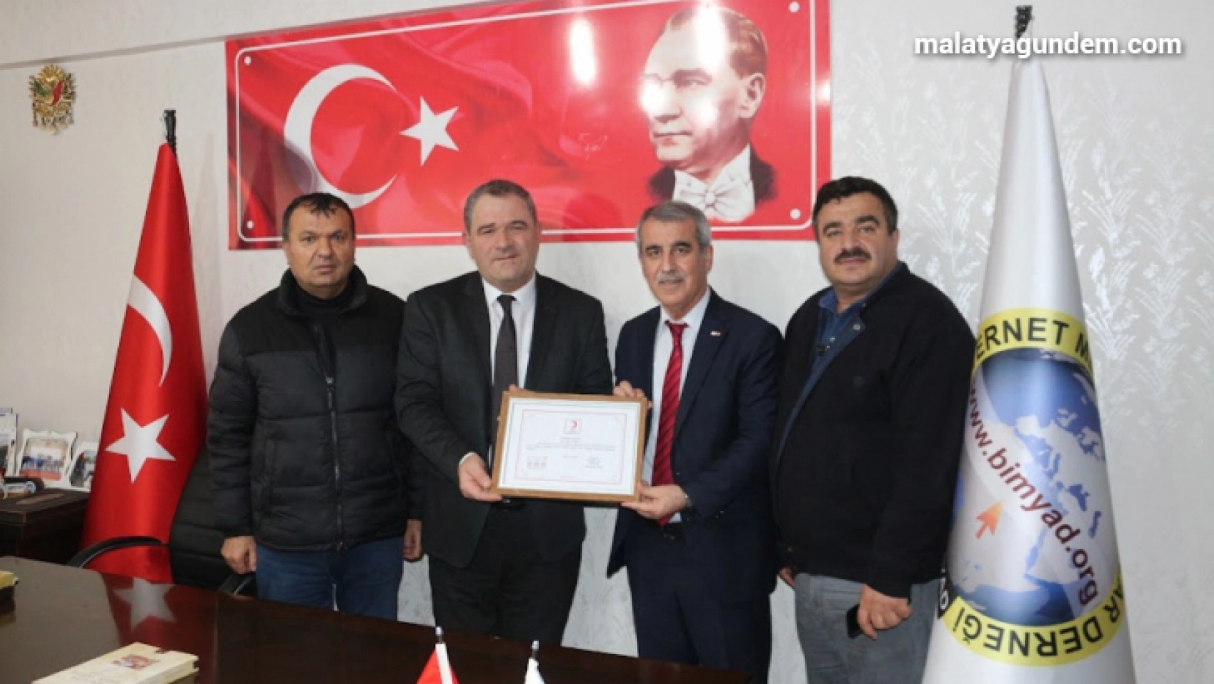 Türk Kızılay Malatya Şubesinden Bimyad'a Teşekkür Belgesi