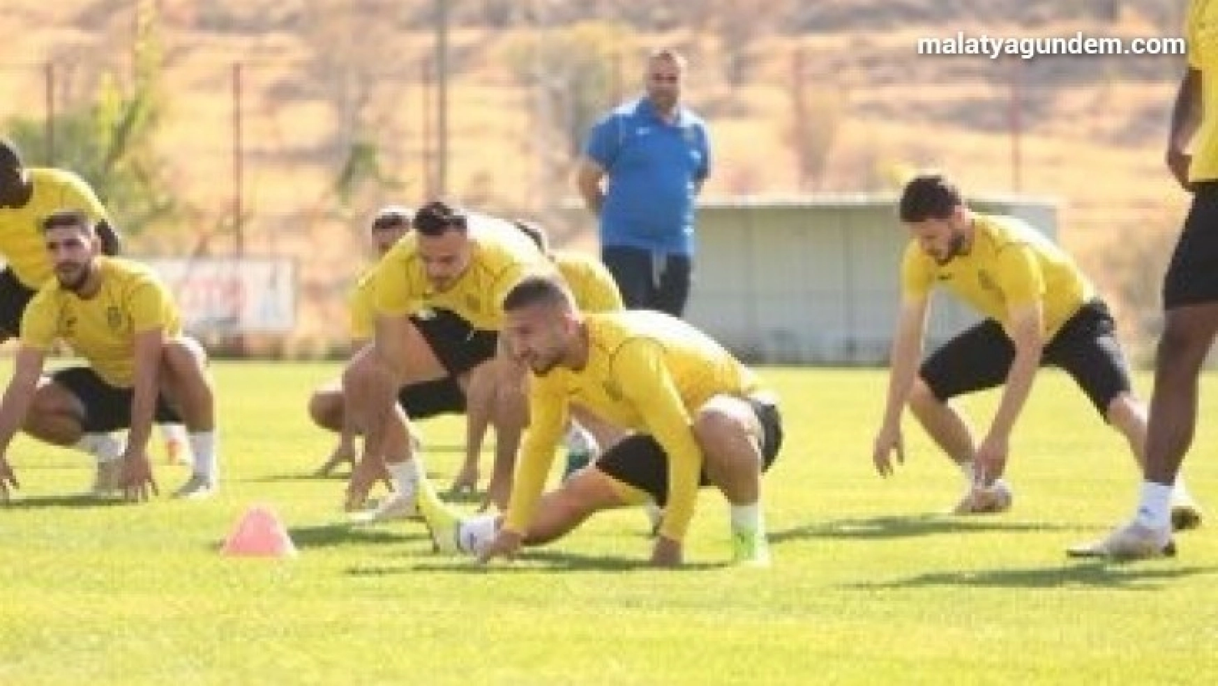 Yeni Malatyaspor'da 4 futbolcu pozitif