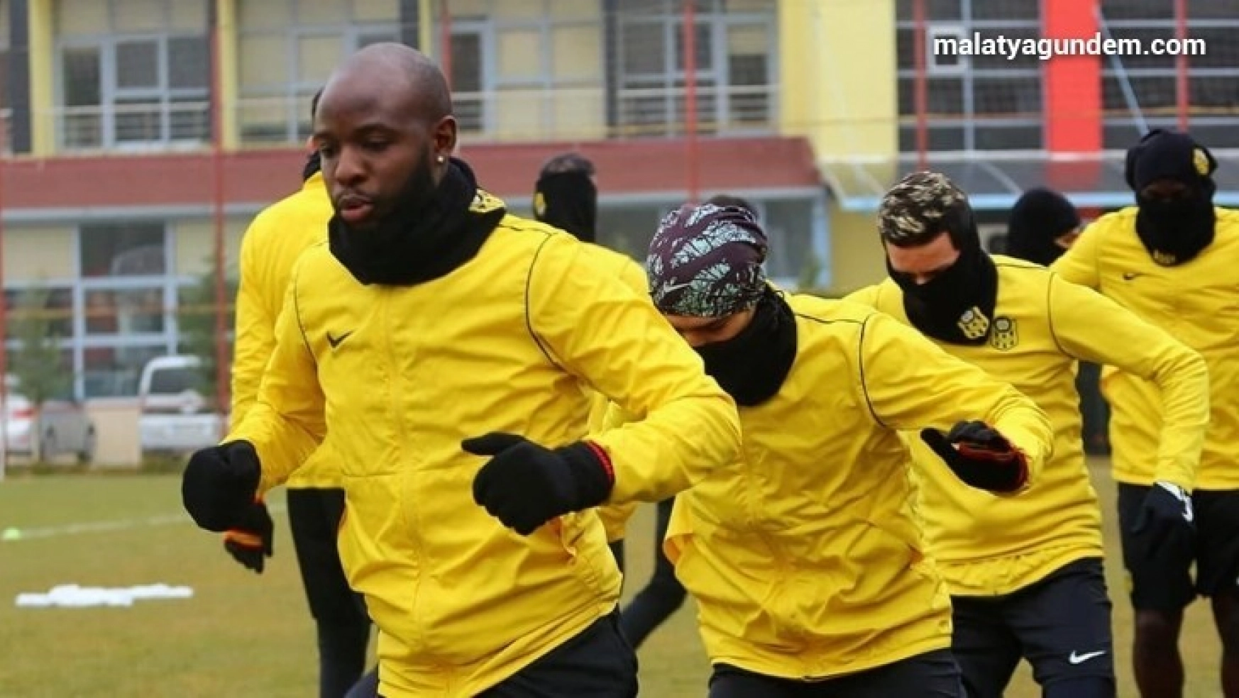 Yeni Malatyaspor'da Kayserispor maçı hazırlıkları sürüyor