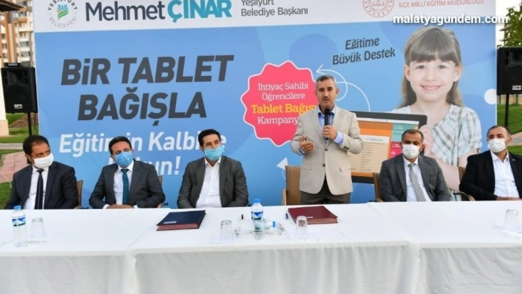 Yeşilyurt Belediyesinden tablet bağışına  destek