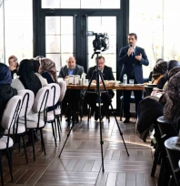 Başkan Taşkın, AK Parti Kadın Kolları Mahalle Başkanları toplantısına katıldı