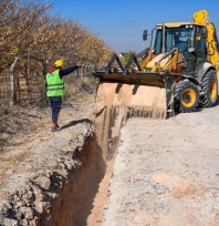 Bindal Mahallesi'nde 38 yıllık içme suyu şebekesi yenileniyor