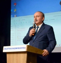 Büyükşehir personellerine hizmet içi eğitimi düzenledi