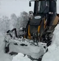 Darende Belediyesi'nden karla mücadelede yoğun mesai