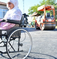 Gülistan Teyze'nin duaları Yeşilyurt Belediyesi'ne