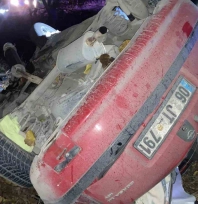 Kontrolden çıkan otomobil kayısı bahçesine uçtu: 1 yaralı