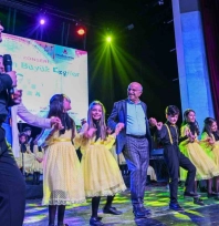 Küçük kalplerden büyük ezgiler