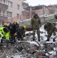 78 kişinin öldüğü Hakimbey Apartmanı davasında 4 sanığa hapis cezası