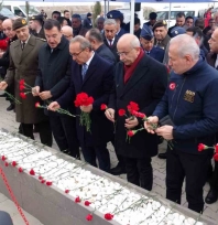 Malatya'da depremde hayatını kaybedenler anıldı