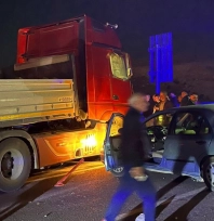 Malatya'da tır otomobille çarpıştı: 2 yaralı