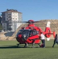 Yaşlı hasta için ambulans helikopter havalandı