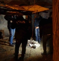 Zehirlenme şüphesiyle hastaneye kaldırılan şahıs hayatını kaybetti