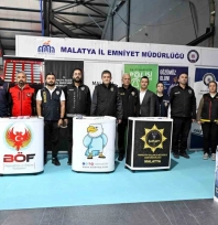 Malatya Kitap Fuarı'nda Emniyet'ten bilgilendirme standı