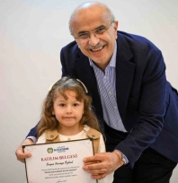 Minik yüreklerden Başkan Er'e anlamlı ziyaret