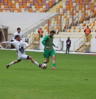 Yeşilyurtspor berabere kaldı