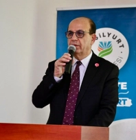 Yeşilyurt Belediyesi'nden öğrencilere TYT-AYT kaynak kitap desteği