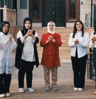 Yeşilyurt Kent Konseyi İşaret Dili Kursiyerlerinden Cumhuriyet'e Anlamlı Kutlama