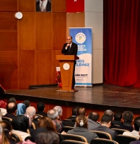 Yeşilyurt Kent Konseyi tarafından düzenlenen 'Terörsüz Türkiye' Konferansına yoğun ilgi