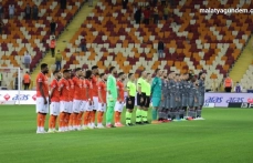 Fatih Karagümrük Karşılaşmasından Kareler