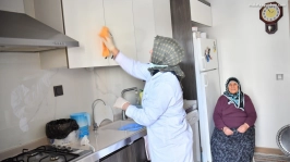 Yeşilyurt'ta büyükler baş tacı olmaya devam ediyor