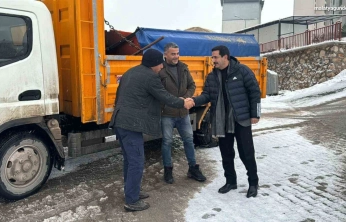 Başkan Taşkın, karla mücadele çalışmalarını sahada inceledi