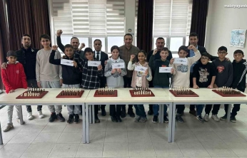 Gençler Kernek Küliyesi'nde kıyasıya yarıştı