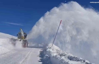 Büyükşehir Belediyesi'nden karla mücadele seferberliği