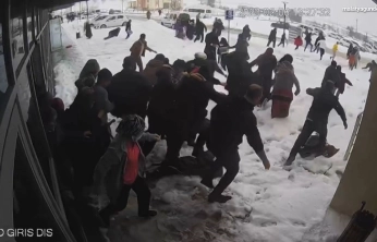 Malatya'da 7,6'lık depremin hastanedeki panik anları kamerada
