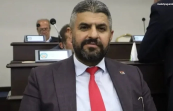 CHP'li meclis üyesi partisinden istifa etti